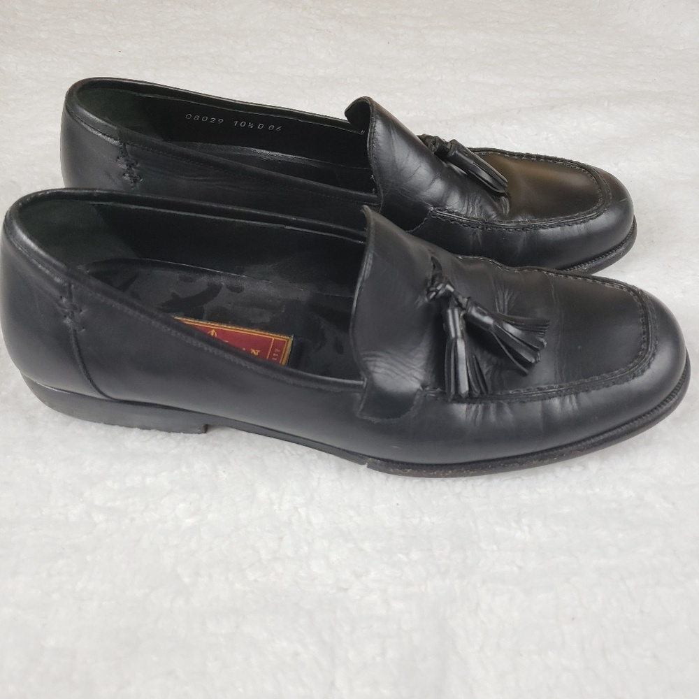 Cole Haan men's loafer slip on shoes. Sz 10.5 D
